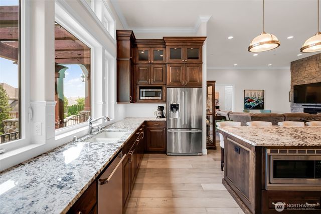 1520 NW Lacamas Drive, Camas, WA 98607