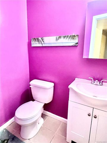 4 E Main Street 3A, Middletown, NY 10940