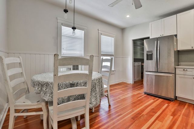 238 Poplar St 2, Boston, MA 02131