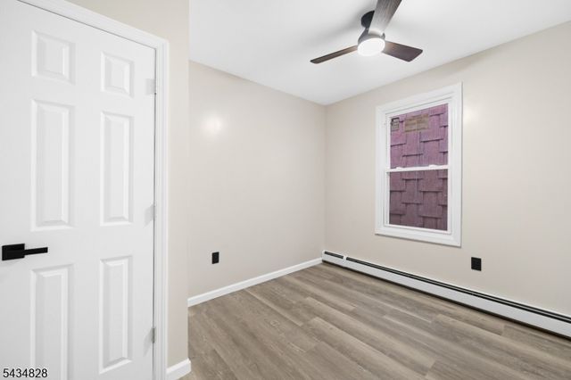 148 Martin St, Paterson City, NJ 07501