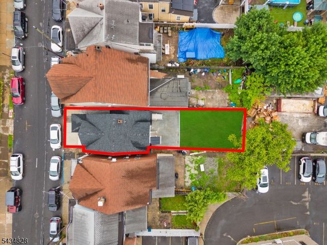 148 Martin St, Paterson City, NJ 07501