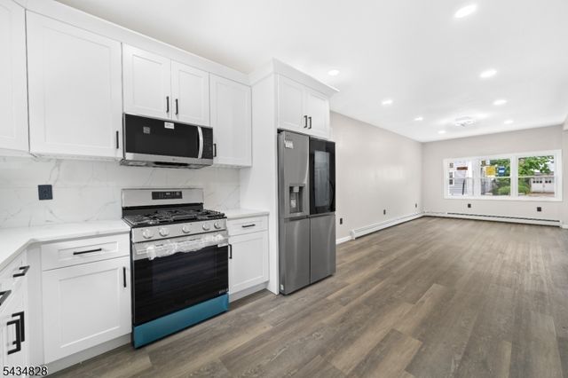 148 Martin St, Paterson City, NJ 07501