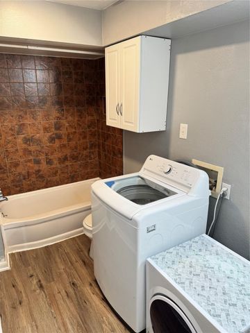 2611 Marilee Lane 2, Houston, TX 77057