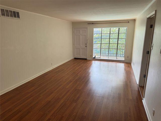 2611 Marilee Lane 2, Houston, TX 77057