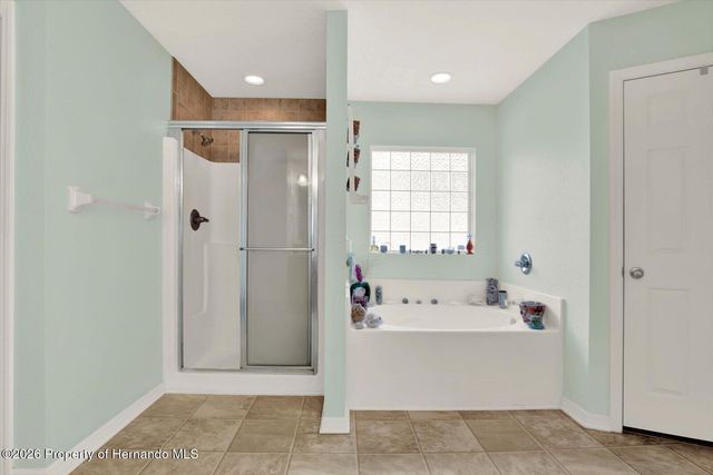 9086 Manchester Street, Spring Hill, FL 34606