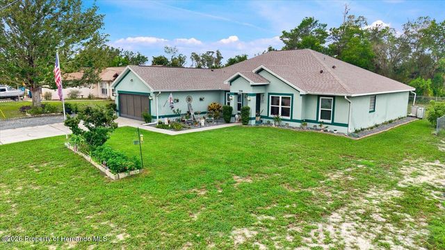 9086 Manchester Street, Spring Hill, FL 34606