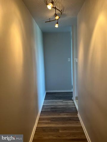 1108 BARCLAY TOWERS PIKE E, Cherry Hill, NJ 08034