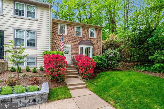 5731 WOOD MOUSE CT, Burke, VA 22015