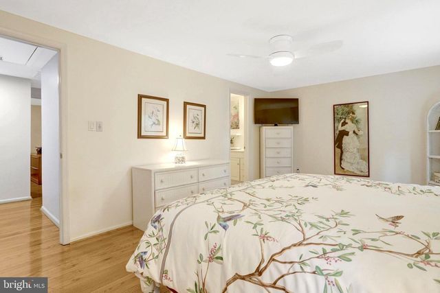 5731 WOOD MOUSE CT, Burke, VA 22015