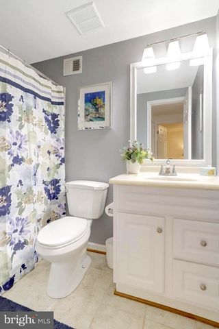 5731 WOOD MOUSE CT, Burke, VA 22015