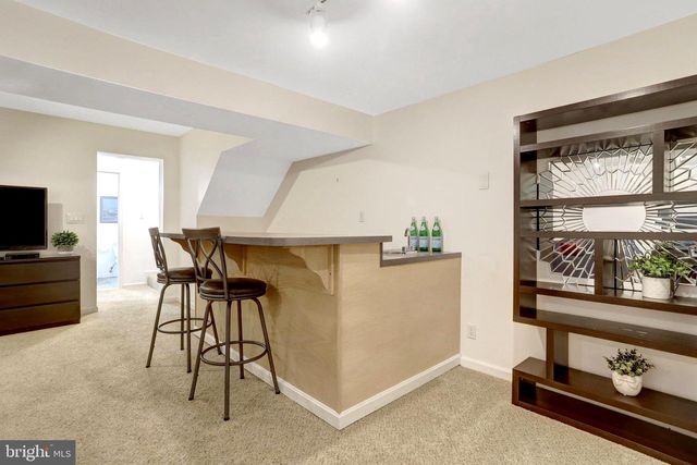 5731 WOOD MOUSE CT, Burke, VA 22015