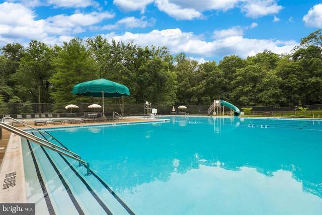 5731 WOOD MOUSE CT, Burke, VA 22015