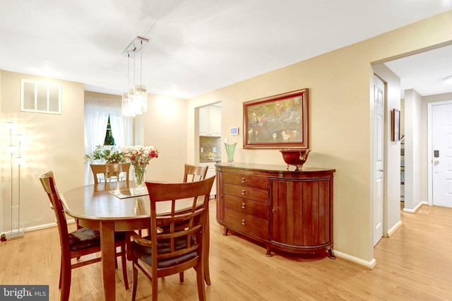5731 WOOD MOUSE CT, Burke, VA 22015