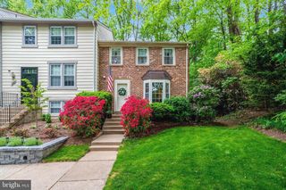 5731 WOOD MOUSE CT, Burke, VA 22015