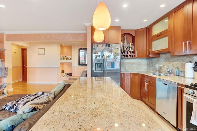 2800 Coyle Street 622, Brooklyn, NY 11235