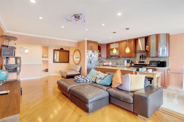 2800 Coyle Street 622, Brooklyn, NY 11235