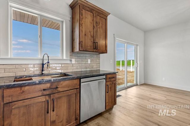 1320 E 20th, Jerome, ID 83338