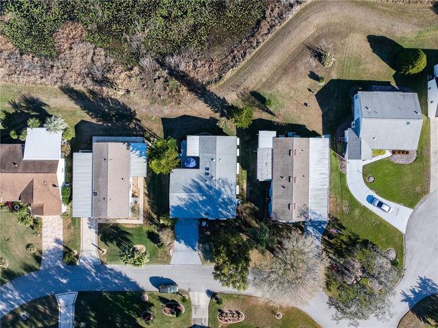 24805 PINE HILL, Leesburg, FL 34748