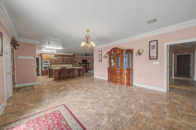 228 Lake Mechant Court, Houma, LA 70360