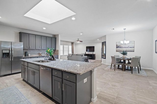 10110 Whitney Reach Drive, Rosharon, TX 77583