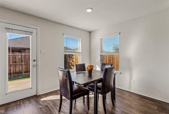 1901 Yale Street, Farmersville, TX 75442