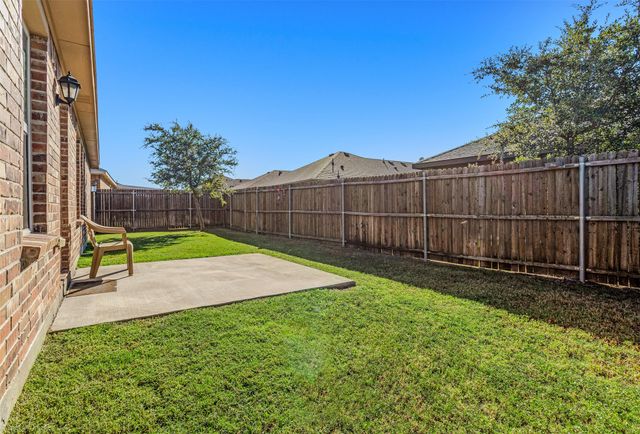 1901 Yale Street, Farmersville, TX 75442