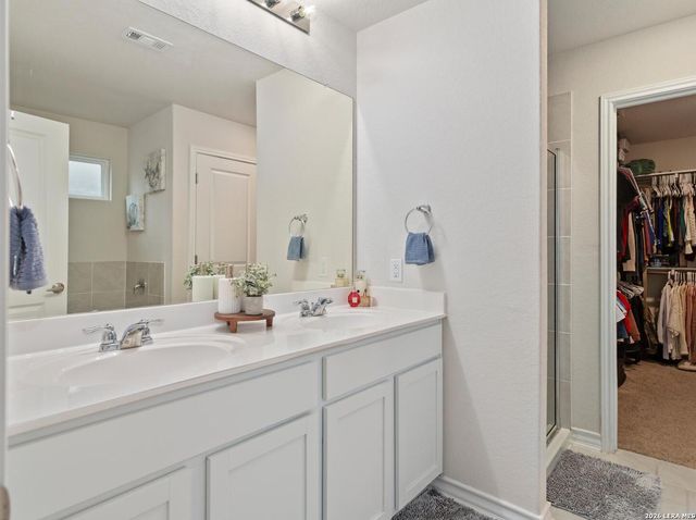 13722 BOOTHE GRV, San Antonio, TX 78254