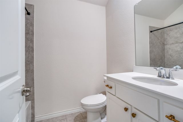 806 Brittany Drive, Anna, TX 75409