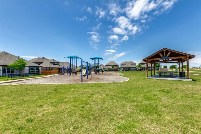 806 Brittany Drive, Anna, TX 75409