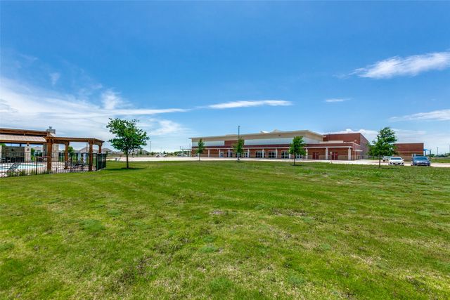 806 Brittany Drive, Anna, TX 75409