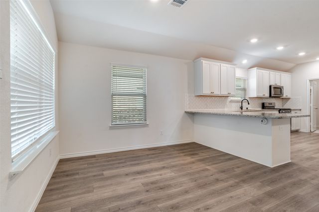 806 Brittany Drive, Anna, TX 75409