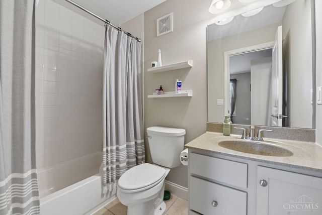 7242 Clawson Court, West Chester, OH 45069