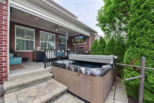 7242 Clawson Court, West Chester, OH 45069