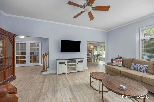 2507 Ridgecroft Avenue, Grand Rapids, MI 49546