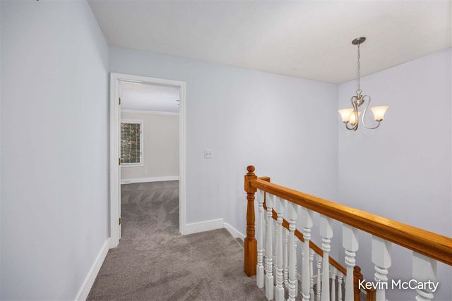 2507 Ridgecroft Avenue, Grand Rapids, MI 49546