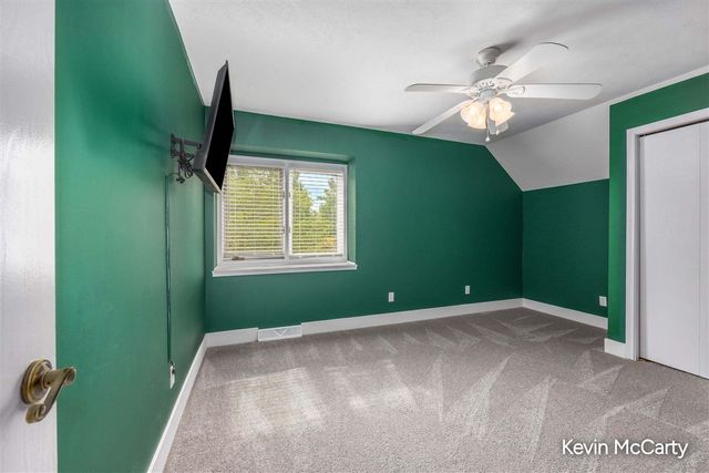2507 Ridgecroft Avenue, Grand Rapids, MI 49546