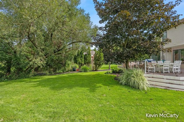 2507 Ridgecroft Avenue, Grand Rapids, MI 49546