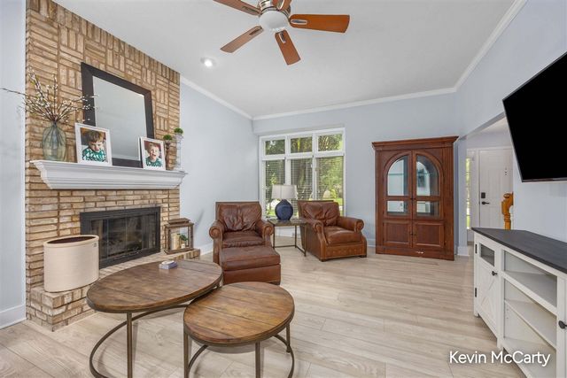 2507 Ridgecroft Avenue, Grand Rapids, MI 49546
