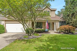 2507 Ridgecroft Avenue, Grand Rapids, MI 49546