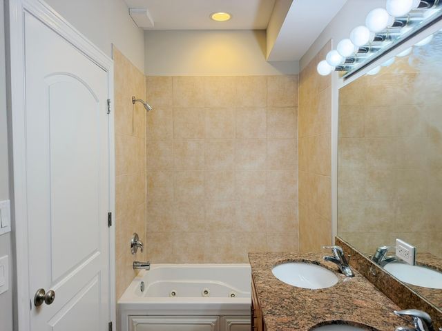 25 E 26th Street 2, Chicago, IL 60616