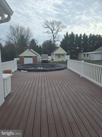 4110 NAAMANS CREEK RD, Upper Chichester, PA 19061