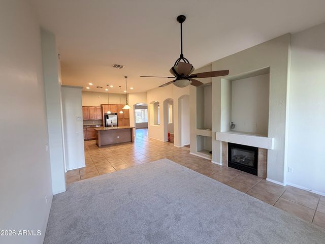 7310 E Mallory Circle, Mesa, AZ 85207