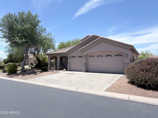 7310 E Mallory Circle, Mesa, AZ 85207