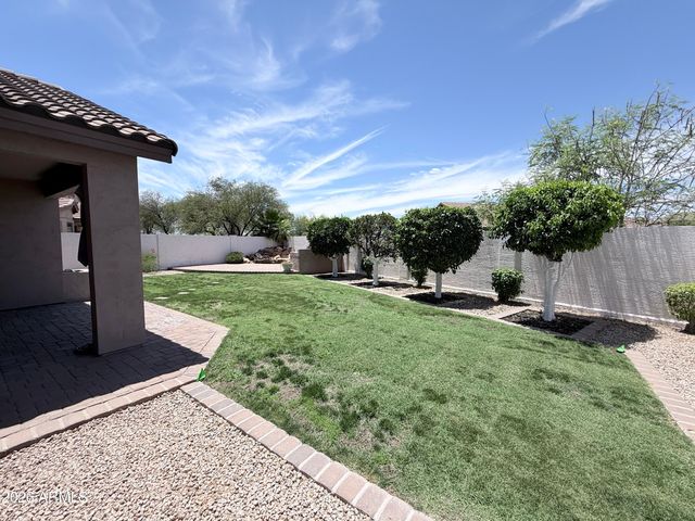 7310 E Mallory Circle, Mesa, AZ 85207