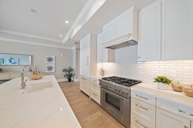 128 Elm Street 211, Cohasset, MA 02025