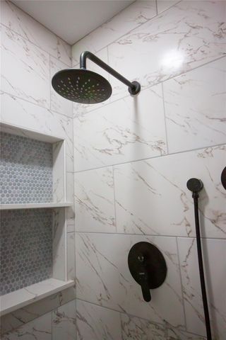 1011 Twinbrooke Drive, Houston, TX 77088