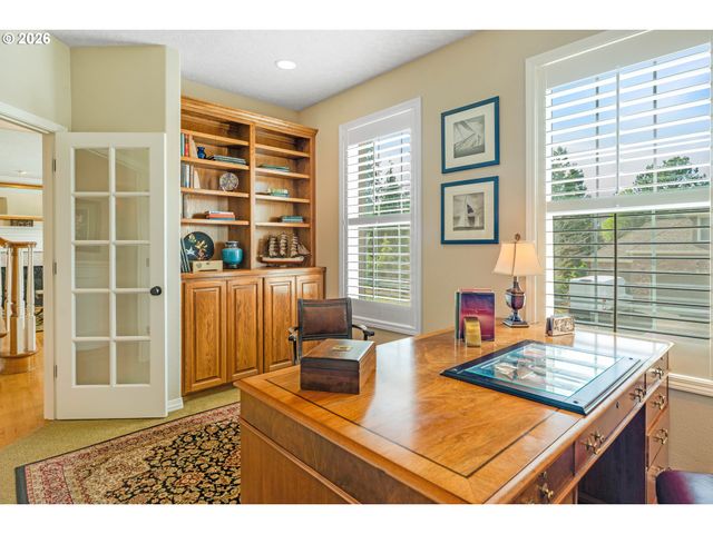 11864 Se HUNTER Dr, Happy Valley, OR 97086