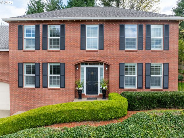 11864 Se HUNTER Dr, Happy Valley, OR 97086