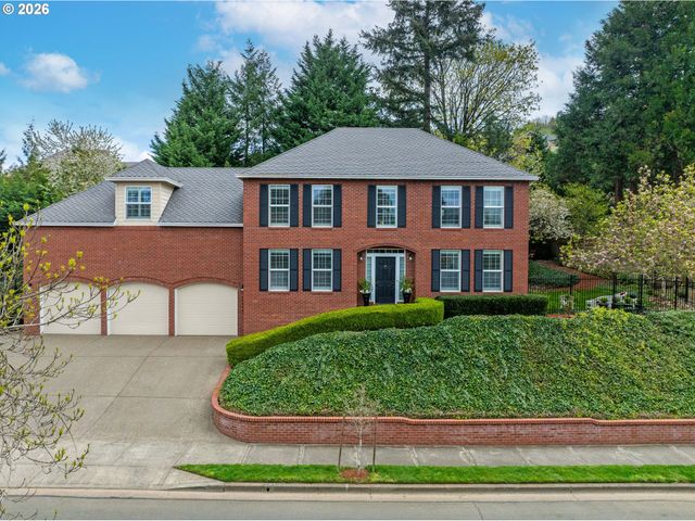 11864 Se HUNTER Dr, Happy Valley, OR 97086