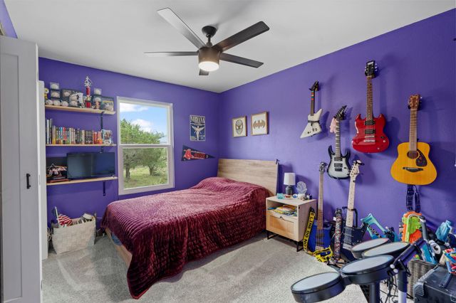10006 Janet LOOP, Dripping Springs, TX 78620